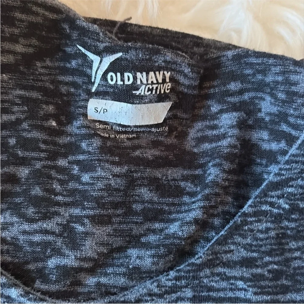 Old Navy long Sleeve Hoodie Tops - Picture 3 of 3